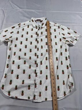 Denim & Flower White Pineapple-Print Button Down Shirt
